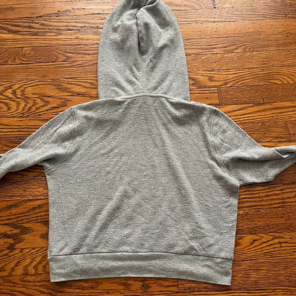 Alo Yoga Women's Gray Cropped Pullover Hoodie Sweatshirt Size S Gym Workout - Picture 6 of 7